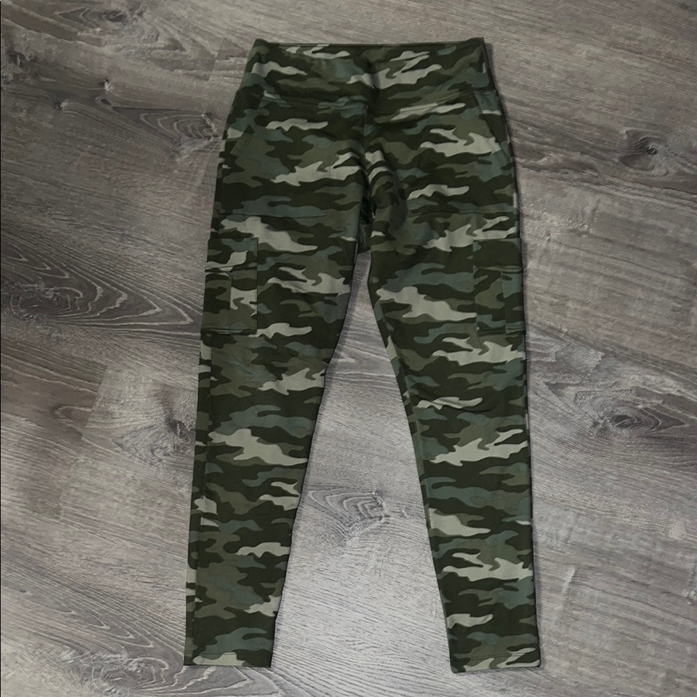 PINK ACTIVE Camo leggings with pockets